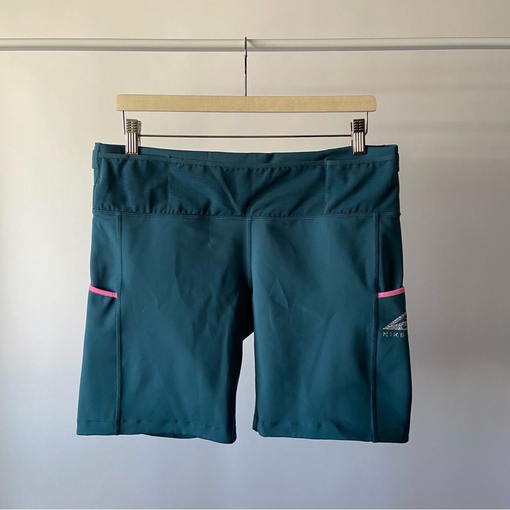 Nike Epic Luxe Women's Trail-Running Tight Shorts Teal Pink